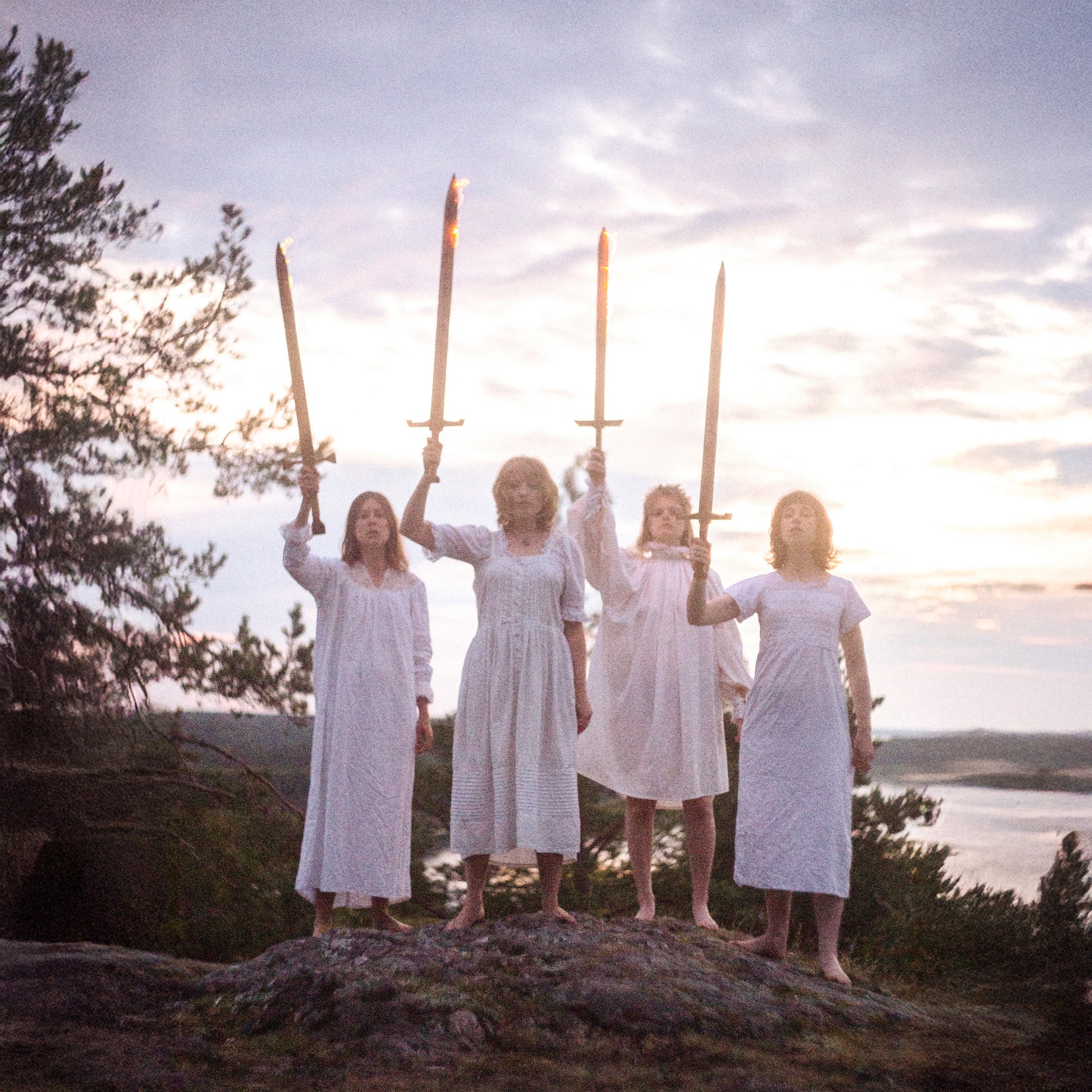 The New Eves - The New Eve Is Rising album cover south records dinked edition