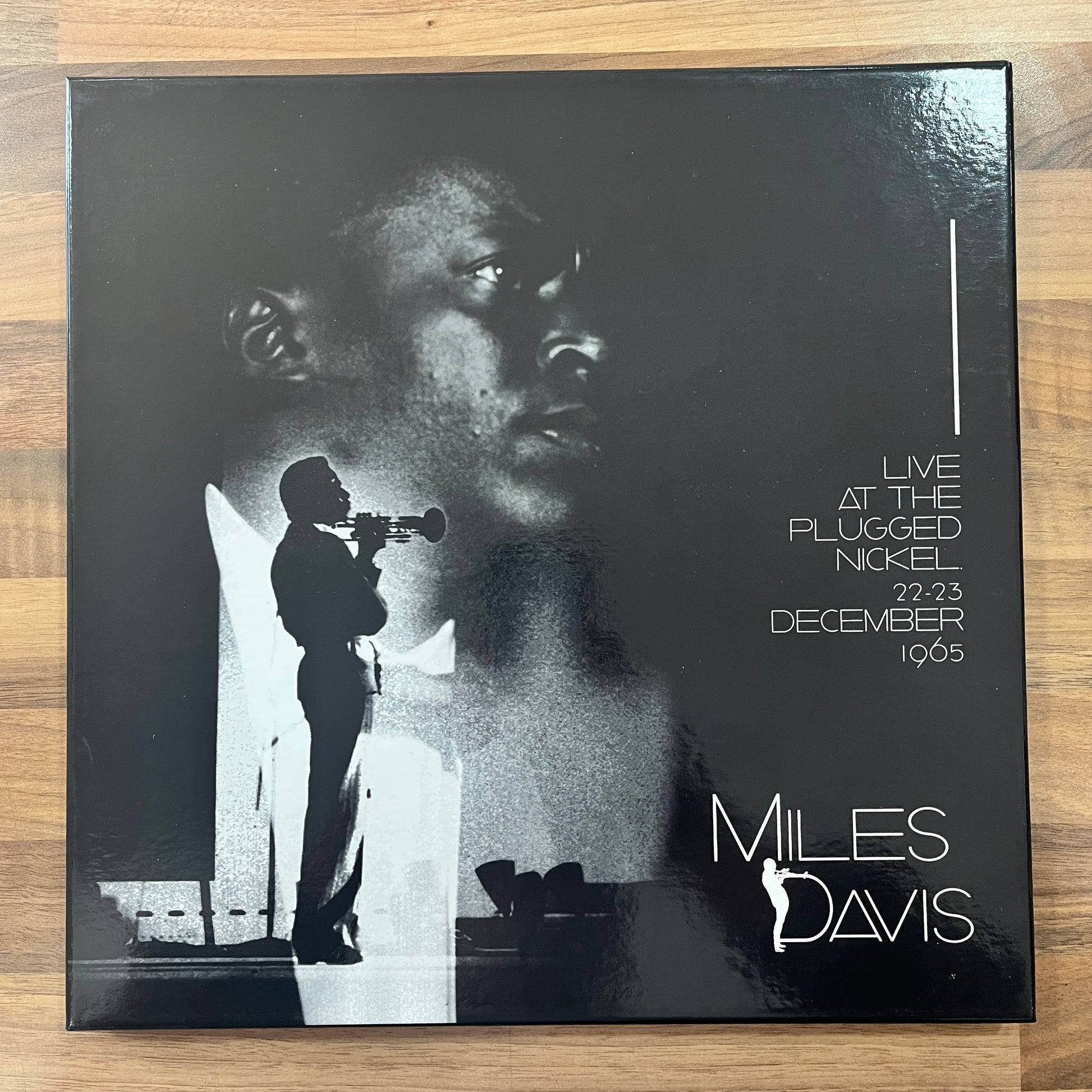 Miles Davis ‎– Live At The Plugged Nickel. 22-23 December 1965 - South