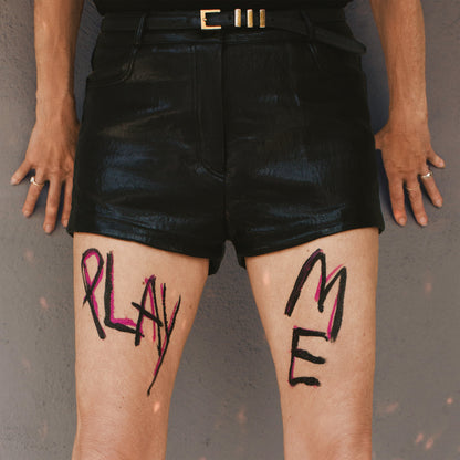 kim gordon play me album artwork