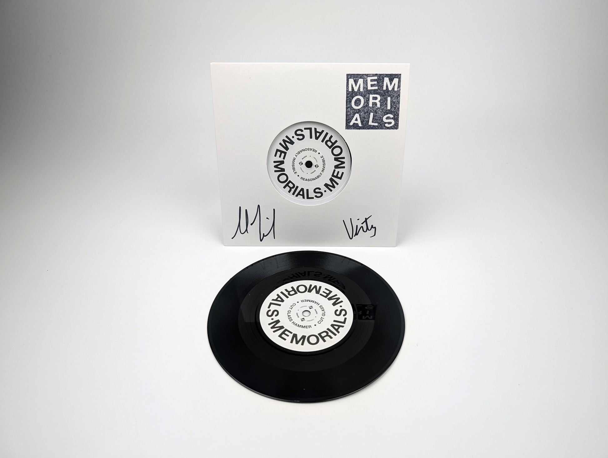 MEMORIALS - Cut Glass Hammer/Reasonably Invisible 7" single south records